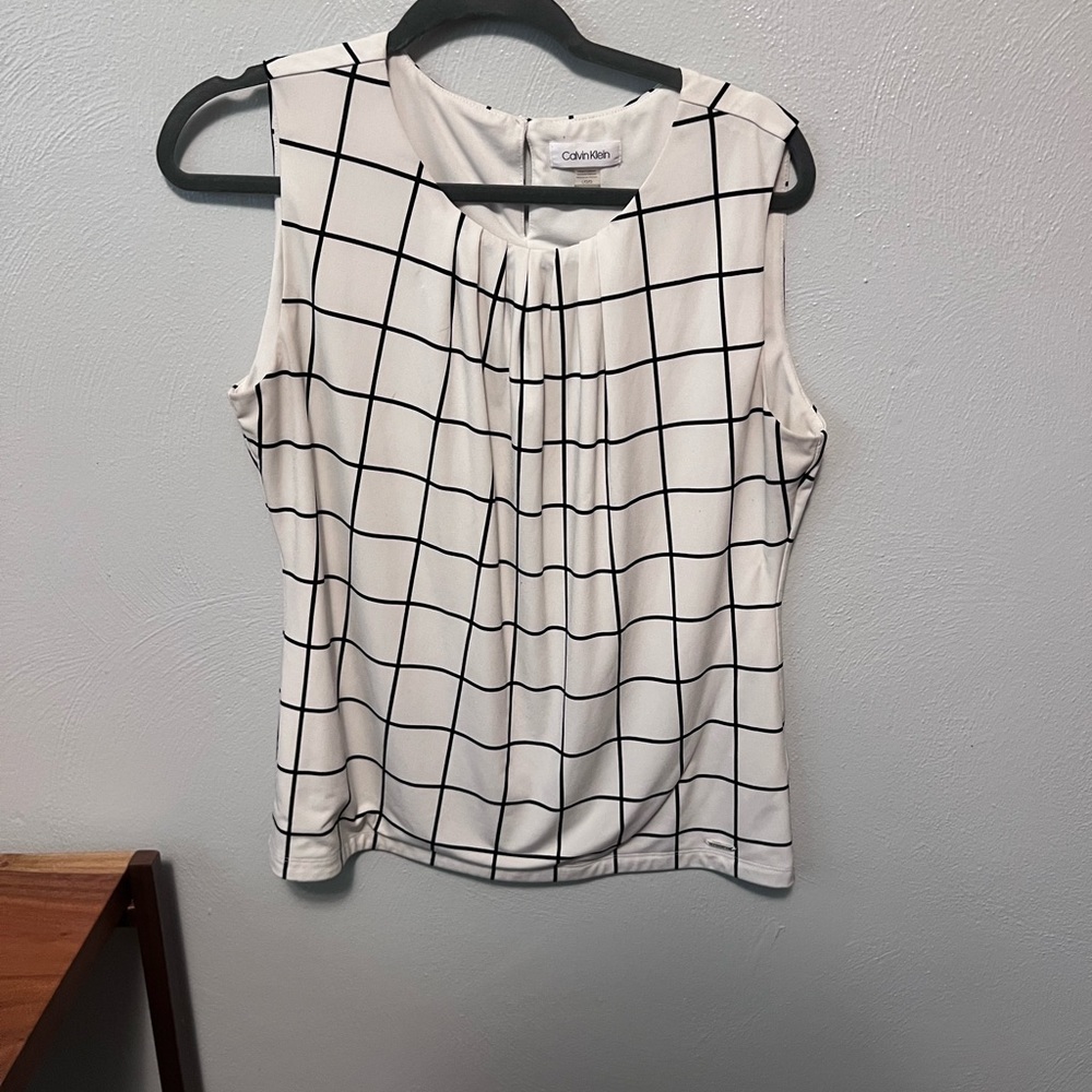 Calvin Klein top